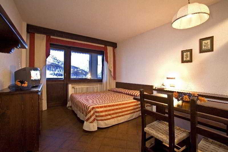 Hotel Ski Club I Cavalieri Rta Colle Colle Sestriere Dış mekan fotoğraf