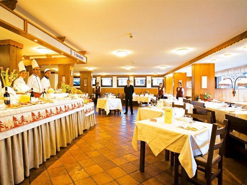 Hotel Ski Club I Cavalieri Rta Colle Colle Sestriere Dış mekan fotoğraf